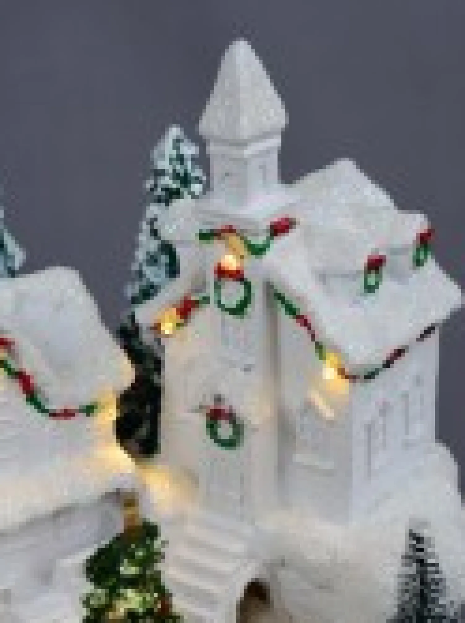 Christmas Warehouse Snowy Mountain Christmas Town Scene With Lights & Moving Figures - 30Cm> Christmas Village Scenes